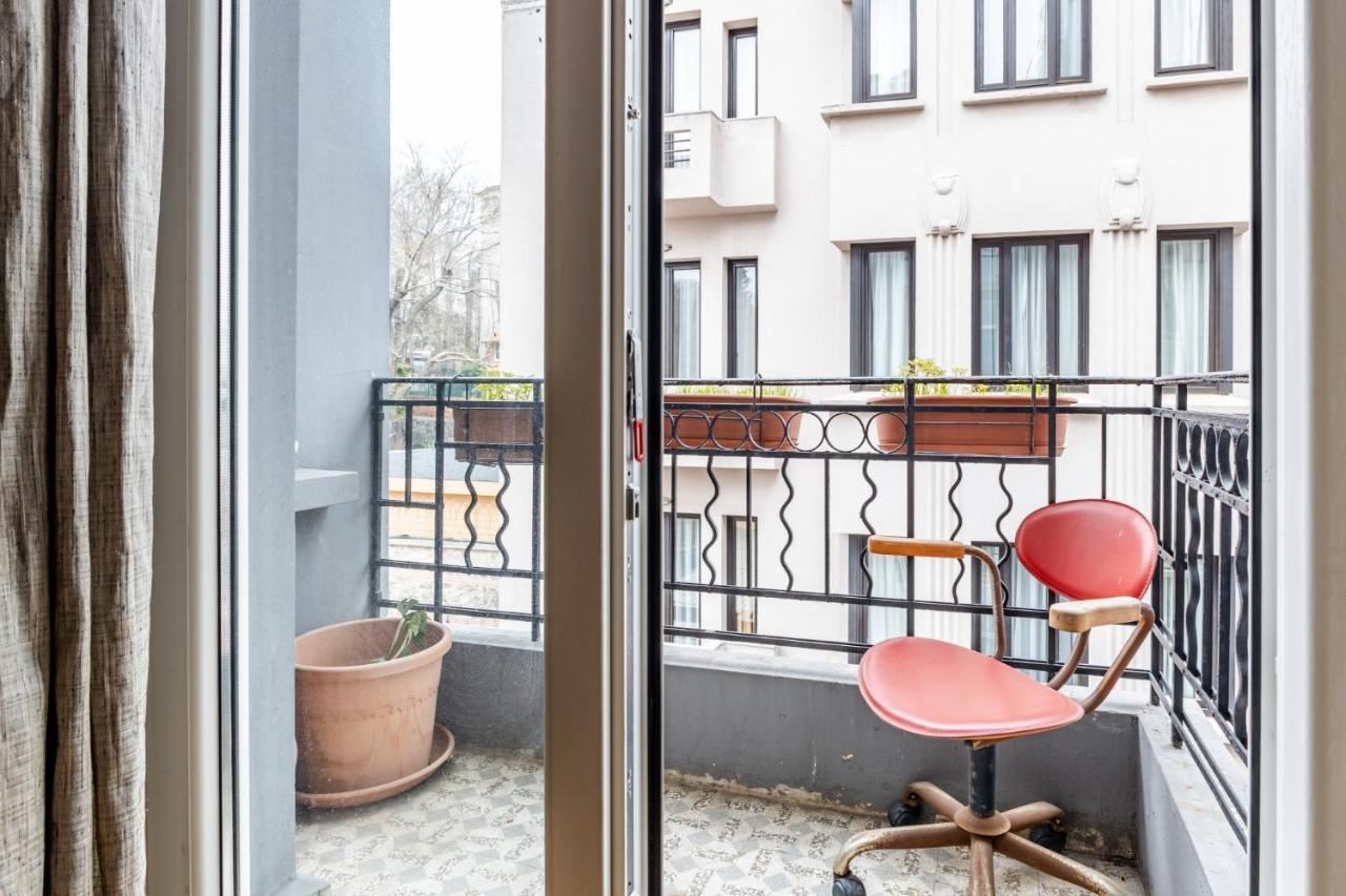 Appartement Flat With Balcony And Bosphorus View In Beyoglu à Istambul Extérieur photo