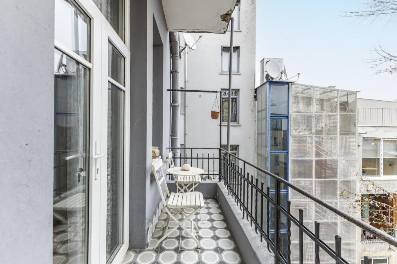 Appartement Flat With Balcony And Bosphorus View In Beyoglu à Istambul Extérieur photo
