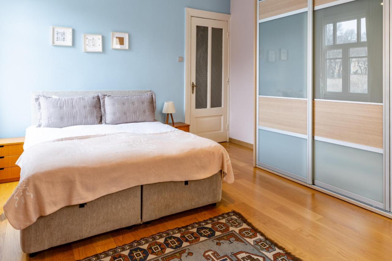 Appartement Flat With Balcony And Bosphorus View In Beyoglu à Istambul Extérieur photo