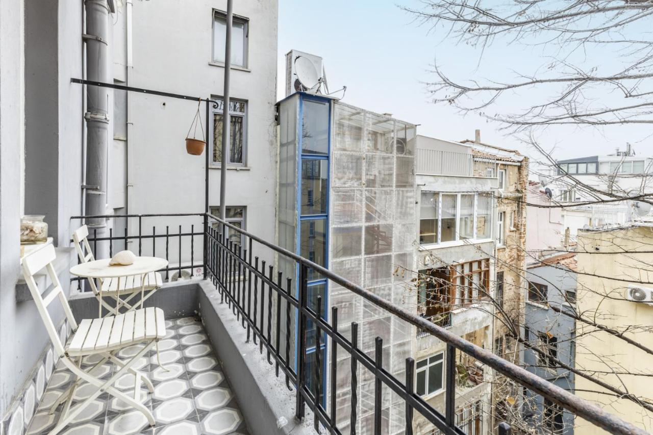 Appartement Flat With Balcony And Bosphorus View In Beyoglu à Istambul Extérieur photo